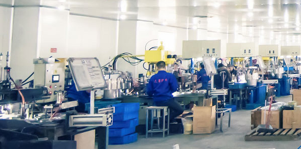 切割片廠家為您普及樹脂合成產生線防縮孔清洗小知識